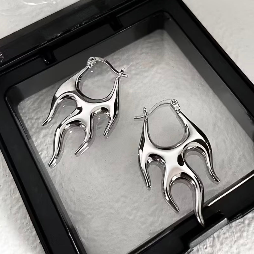 NOX Inferna Flame Earrings
