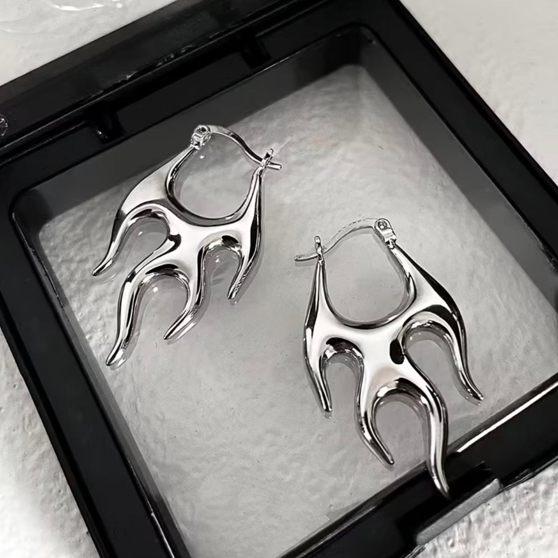 NOX Inferna Flame Earrings