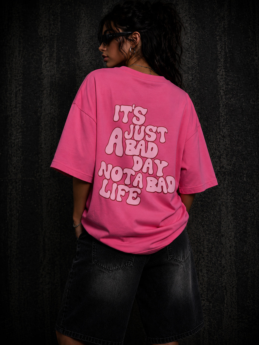 NOX NeonSignal Oversized Tee