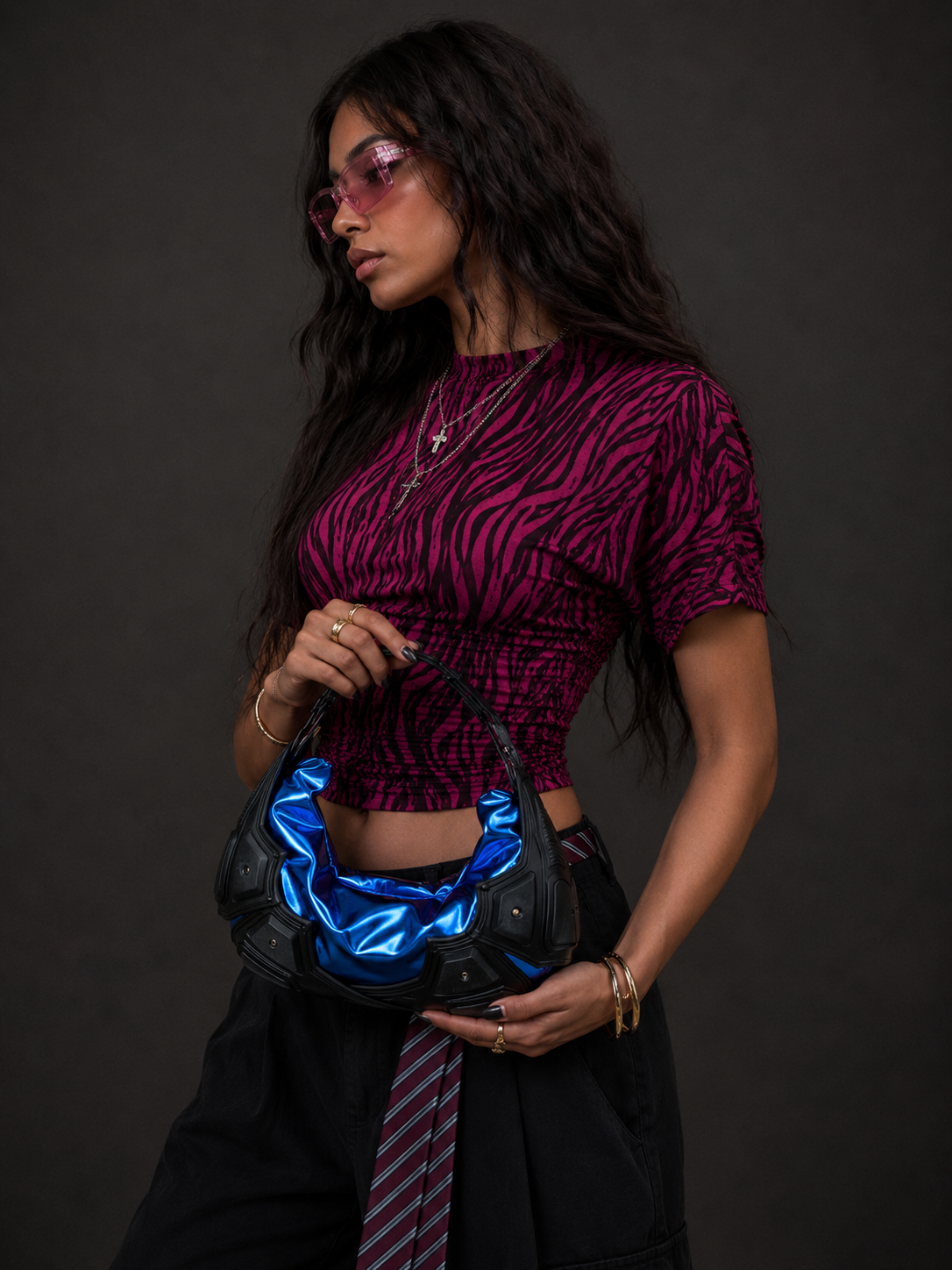 NOX ChromePulse Shoulder Bag